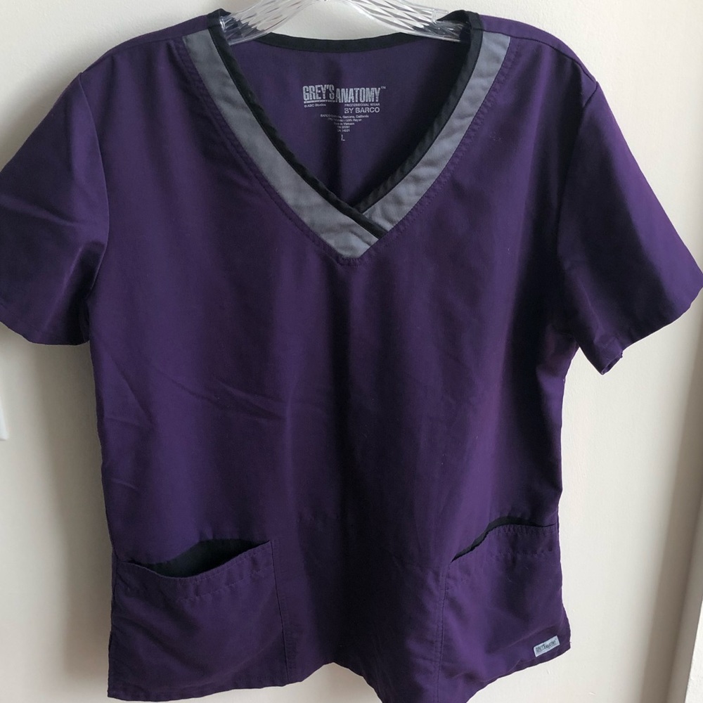 Grey’s Anatomy by Barco purple scrub top